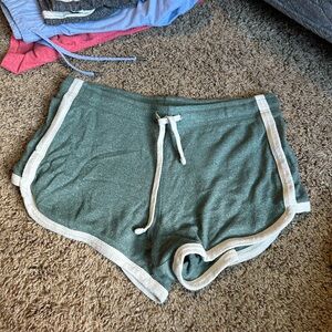 Aeropostale shorts small